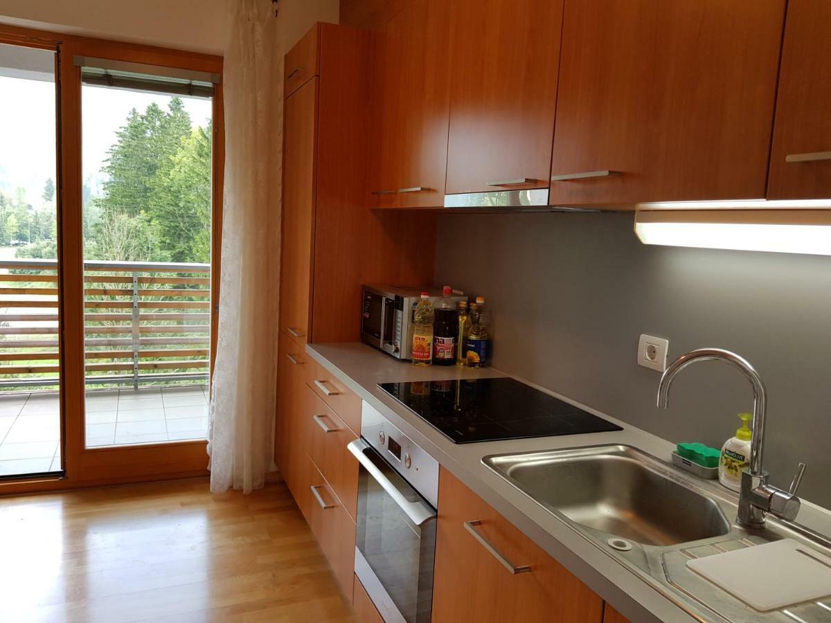 Yellow Apartma Kranjska Gora Apartment Exterior photo